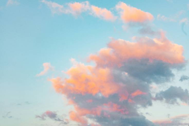 Peaceful nature scene symbolizing emotional clarity and mindfulness in Acceptance and Commitment Therapy.